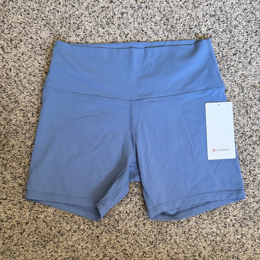 lululemon Align High Rise Short 6” Sky Blue Bike Shorts - Picture 5 of 5